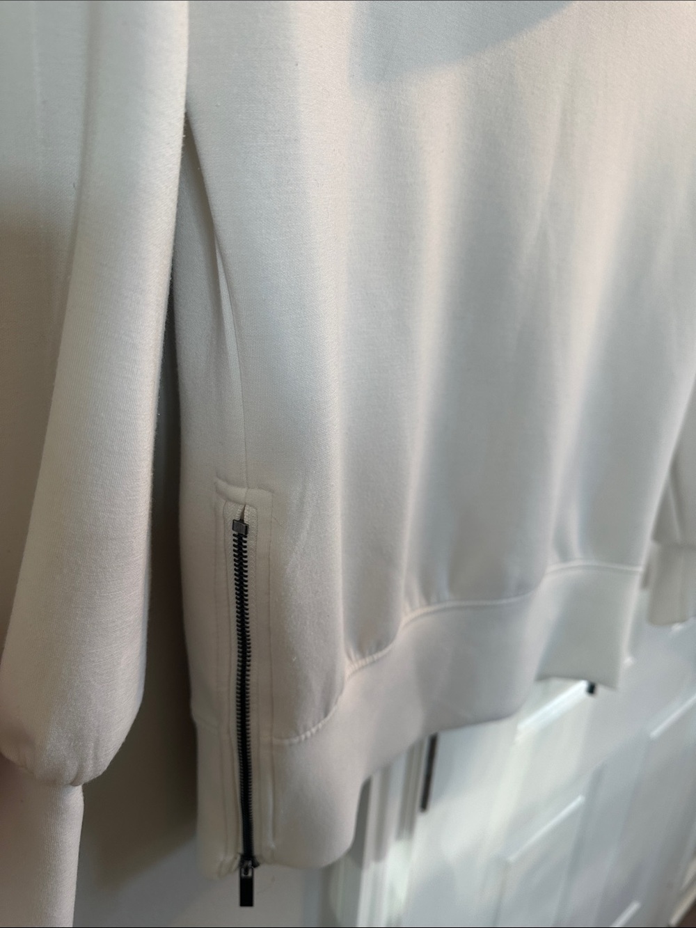Cable & Gauge Off-White Funnel Neck Sweater - Picture 4 of 9